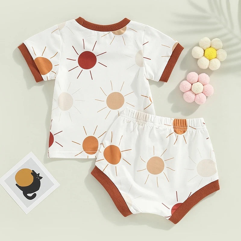 2-Piece Set | Vintage Floral & Sun Printed Outfit