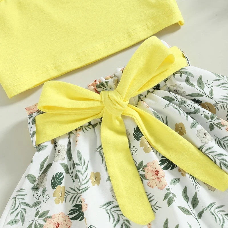 3-Piece Set | Sleeveless Tank Top, Floral Skirt with Belt and Sun Hat